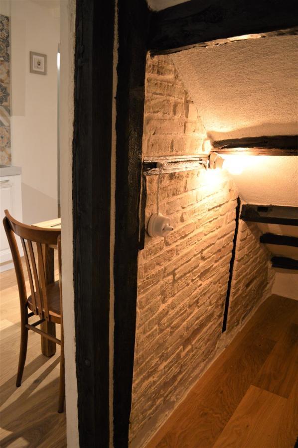 Domu 600 - Suite Mini Appartamento Cagliari Centro Storico エクステリア 写真